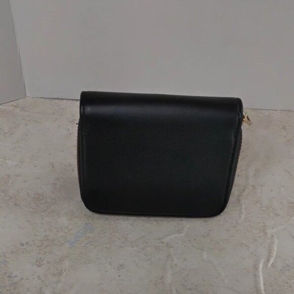 A New Day black zipper closure wallet - Picture 3 of 5